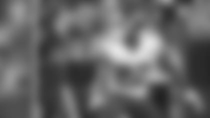 150928-five-key-matchups-players-rodgers-peters-600.jpg