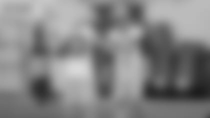 180725-roster-series-ST-2560