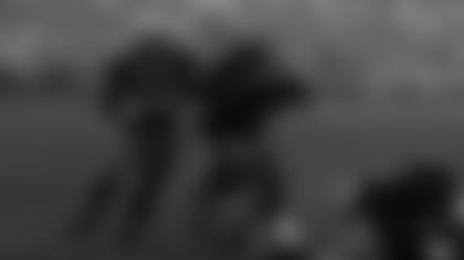 181210-john-martinkovic-action-2560