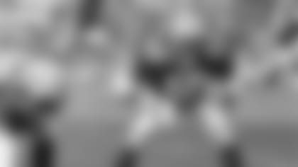 220519-johnny-holland-unlisted-2560