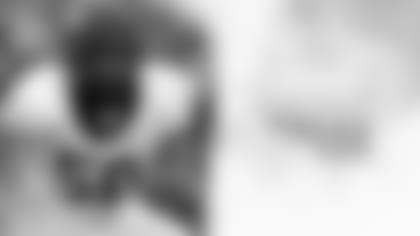 220430-Instant-Reax-tom-zach-2560