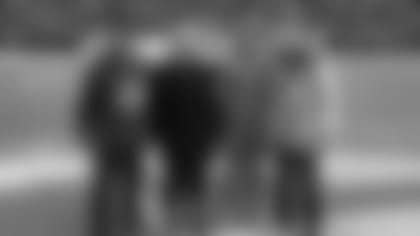 191208-operation-fan-mail-2560