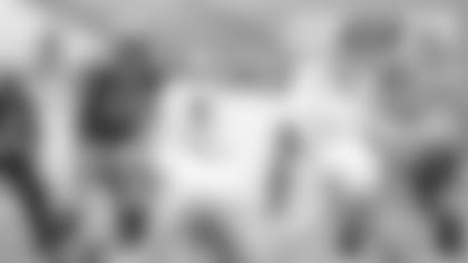 181108-Wes-Inbox-2560