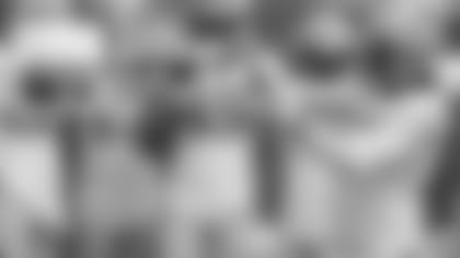 180812-social-reaction-2560