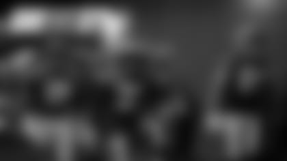 Packers' running backs AJ Dillon, Aaron Jones and TE Tyler Davis