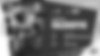 Boston College LB Isaiah McDuffie