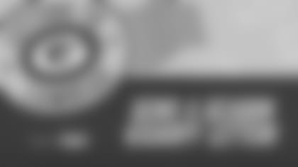 200803-Letters-to-Lambeau-2560