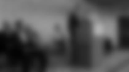 180725-shareholders-2560