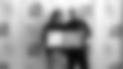 190227-give-big-gb-2560