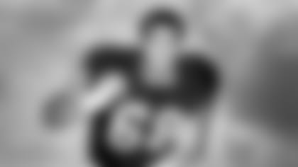 191205-gale-gillingham-action-2560