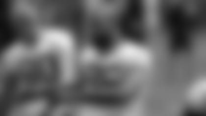 180601-lewis-marcedes-feature-2560