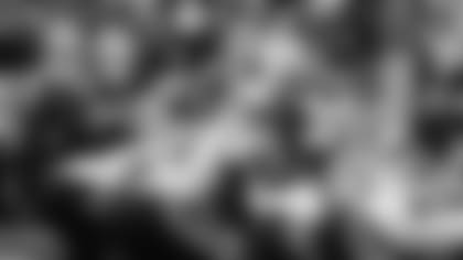 221211 Panthers at Seahawks-549