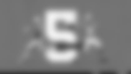 DJ Moore, Sam Darnold