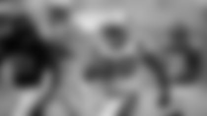 Jonathan Stewart rain 2011 Jaguars