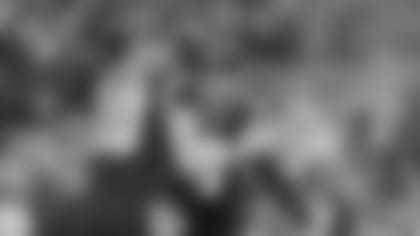 Johnny Hekker, Eddy Piñeiro