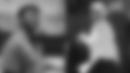 Jake Delhomme, Baker Mayfield