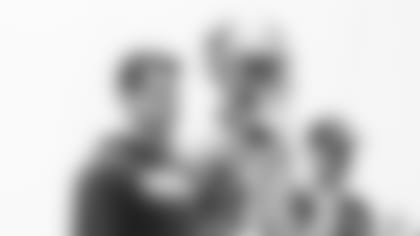 Sean Ryan, Sam Darnold