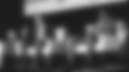 Luke Kuechly, Thomas Davis