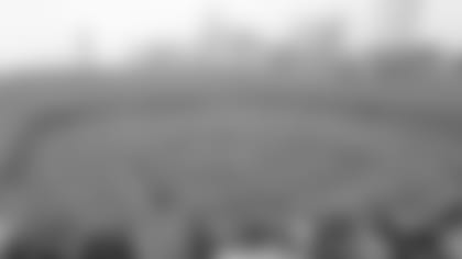 120918_strickly_inside.jpg
