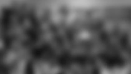 160528_pop-warner_bottom.jpg