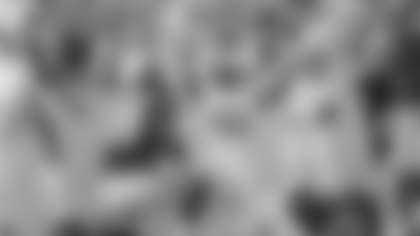 181002_nfcsouth_kamara