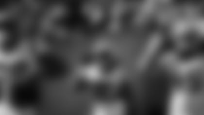 Ian Thomas, Giovanni Ricci