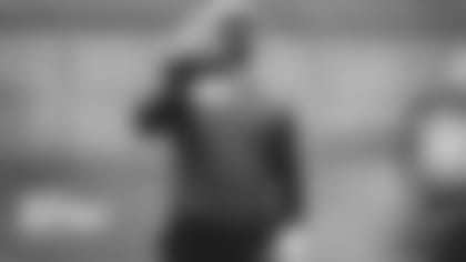 Christian McCaffrey injury Week 17