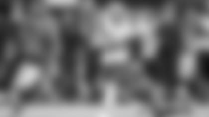 Rex Burhead ap_63967428427.jpg