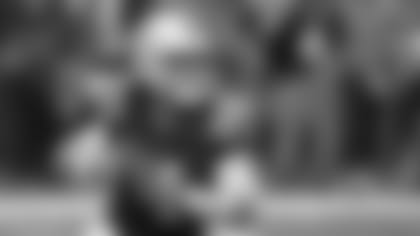 Indianapolis Colts quarterback Sam Ehlinger (4).