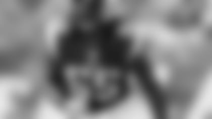 380-brandon-spikes-bluejersey.jpg
