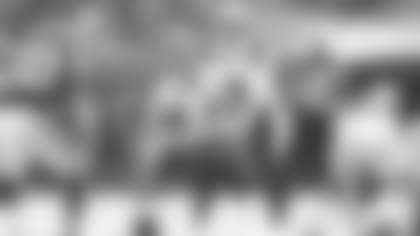 bailey-zappe-2-adler-wm