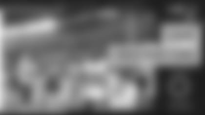 The Patriots roared out to a 24-0 first half lead and never looked back, crushing the overmatched Jets with a 33-0 thrashing.