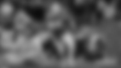20221202_MacJones_DS