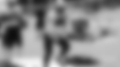 2500x1406-james-white-practice