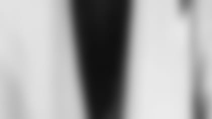 000142.jpg