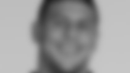 220x235-20120625-hernandez.jpg