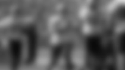 gronk-training 11-11-16.jpg