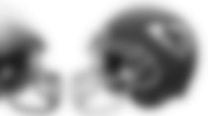 200-helmets-pats-chiefs.jpg