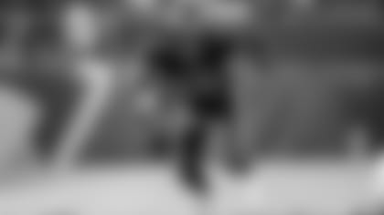 AP_19318479318508