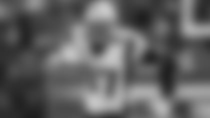 500x305-20131020-ap--gronk.jpg