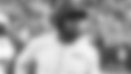 Patriots defensive line coach DeMarcus Covington.