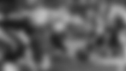 2500x1406-patriots-chiefs-line-of-scrimmage