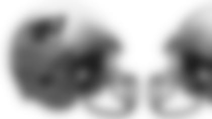 200-helmets-pats-raiders.jpg