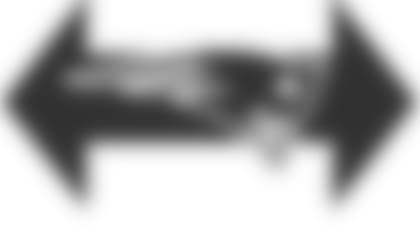 220x235-20120725-hold.jpg
