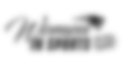 woman-in-sports-logo