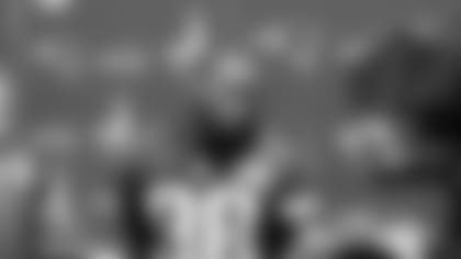 Trey Flowers img_6007.jpg
