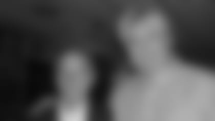 Former Patriot Gino Cappelletti and Jonas Reinholdsson Photo courtesy of Jonas Reinholdsson