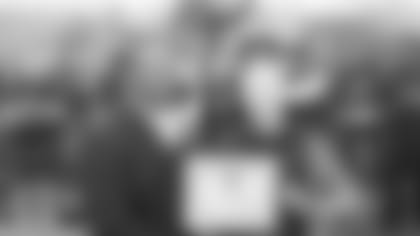 20181009_2500x1406_cow1