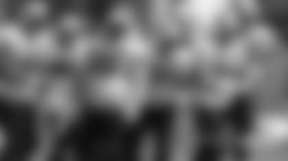 2500x1406-20190801-o-line