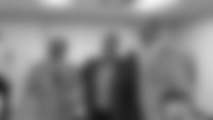 bb-with-hofers-2021-ap